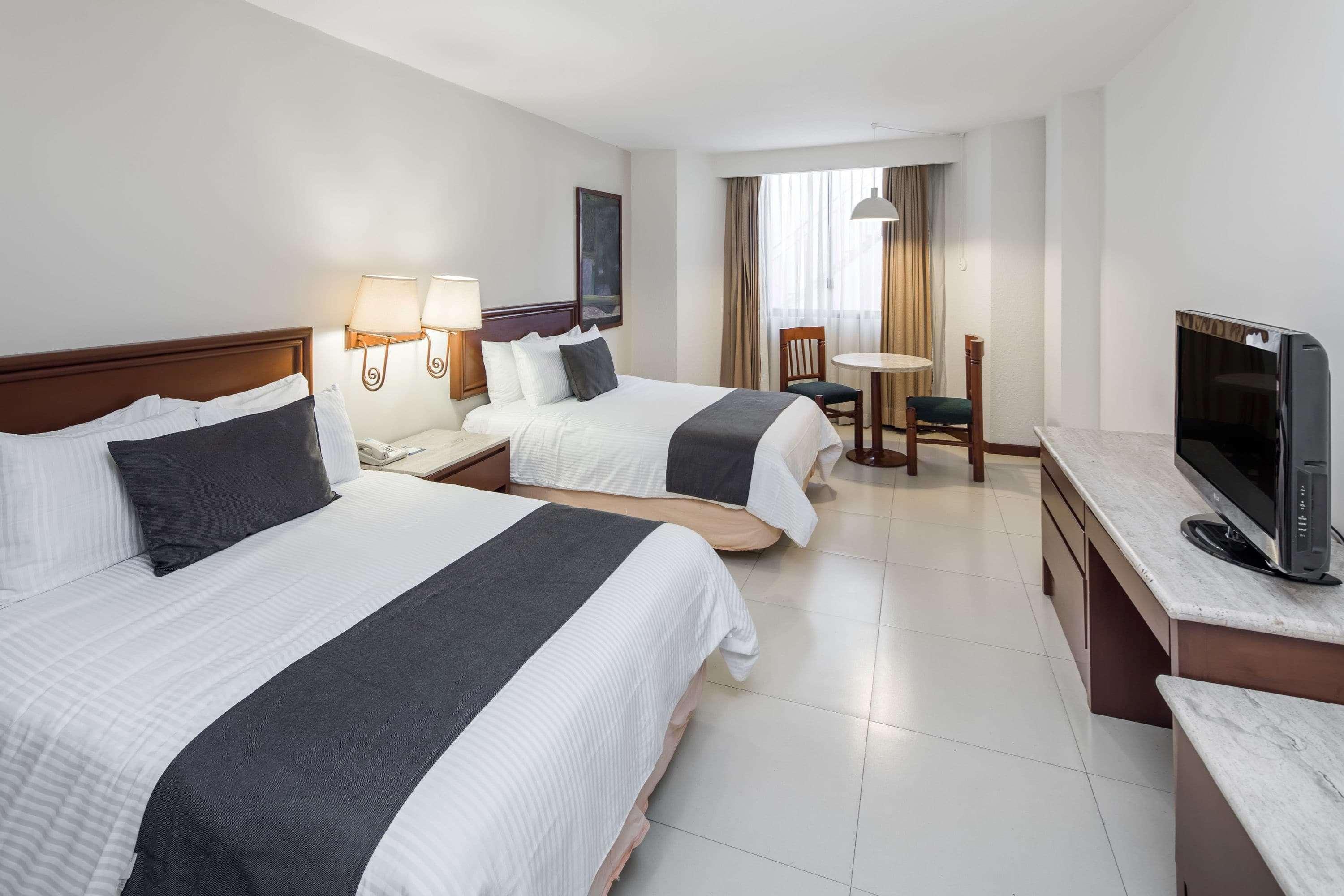 Wyndham Executivo Culiacán Exterior foto